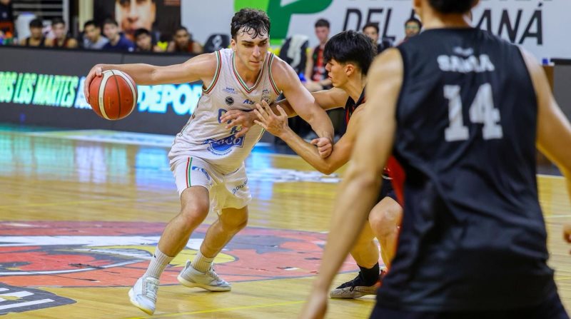 Obera sumó su segunda victoria en Corrientes