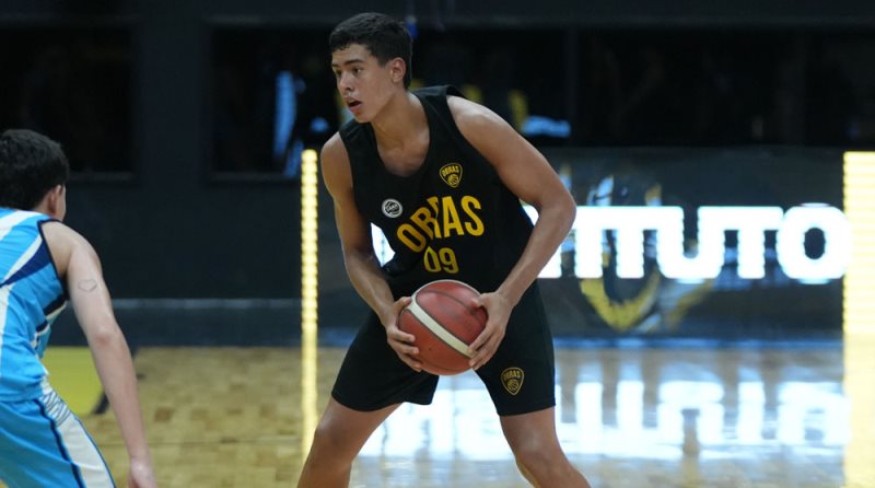 Obras estiró la racha contra Racing de Chivilcoy