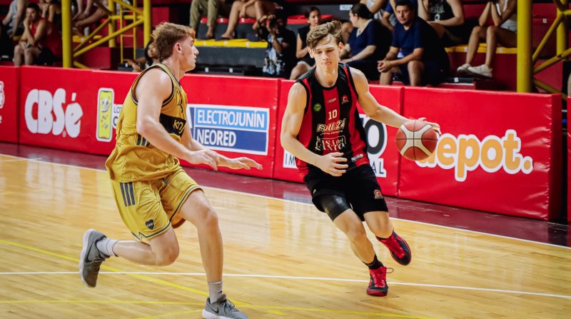 San Martín se llevó un sólido triunfo ante Boca