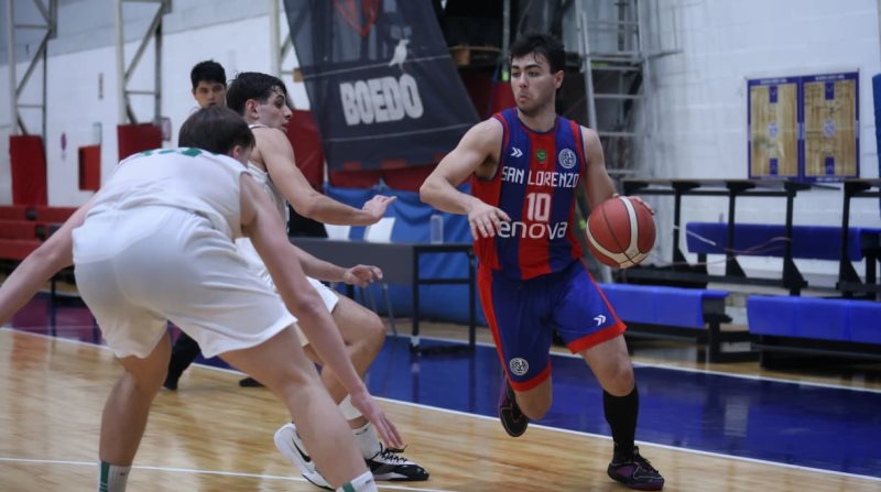 Triunfo de San Lorenzo en casa sobre Atenas