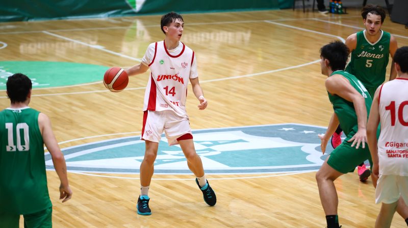 Unión triunfó ante Atenas en tiempo extra