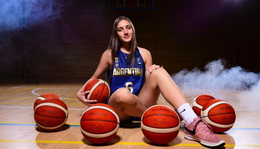 Francisca Canello llega a Unión Florida