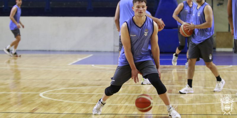 Se completan los planteles de cara al inicio! – Club de Gimnasia y Esgrima  La Plata